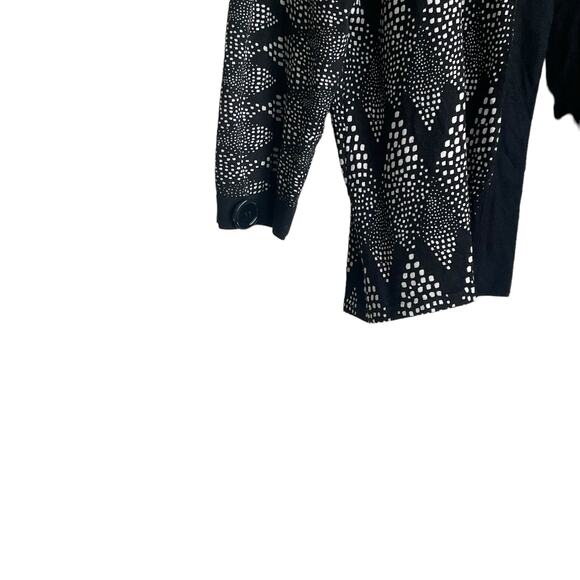 Cable & Gauge Women Cardigan L Black Crew Neck 3/4 Sleeve 3 Large Button Closure - Picture 4 of 10